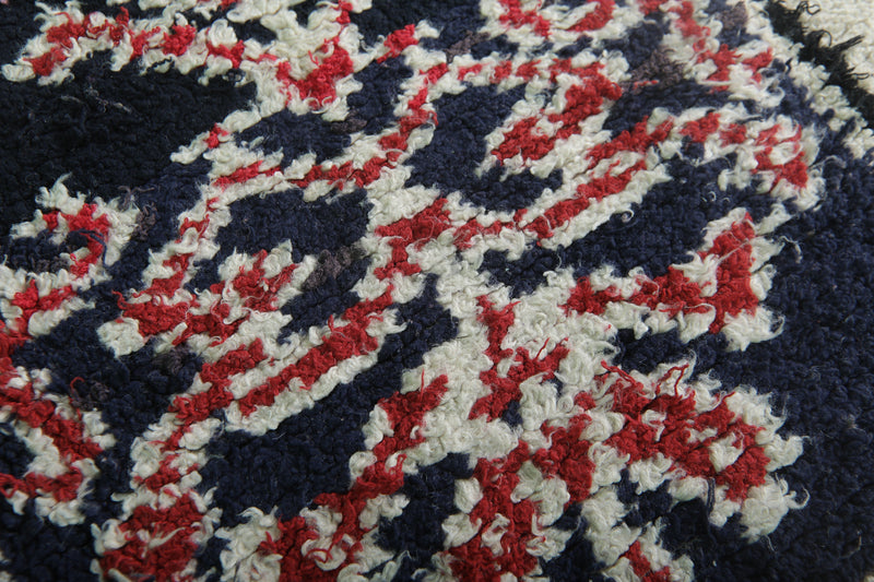 Moroccan Berber Rug - 3.4 x 6.5 ft Handwoven Vibrant Carpet - Boucherouite Rugs