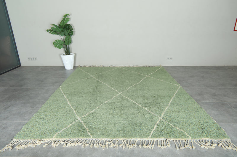 Green handwoven Moroccan beni ourain rug with white diamond lattice - 8.3 ft x 10 ft