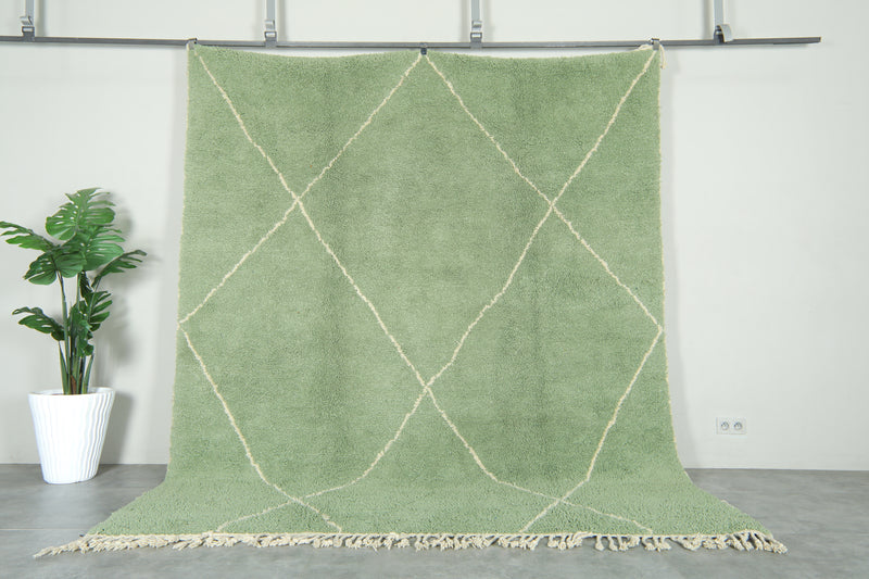 Green handwoven Moroccan beni ourain rug with white diamond lattice - 8.3 ft x 10 ft