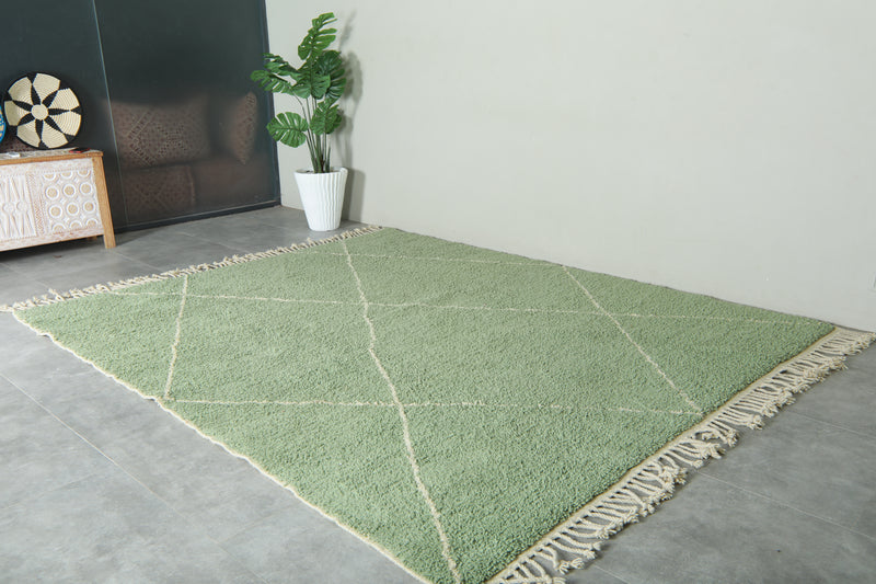 Green handwoven Moroccan beni ourain rug with white diamond lattice - 8.3 ft x 10 ft