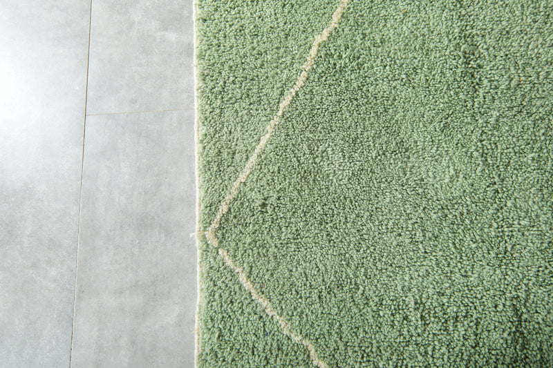 Green handwoven Moroccan beni ourain rug with white diamond lattice - 8.3 ft x 10 ft