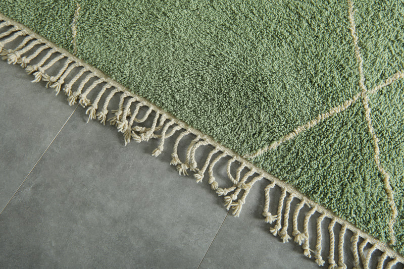 Green handwoven Moroccan beni ourain rug with white diamond lattice - 8.3 ft x 10 ft