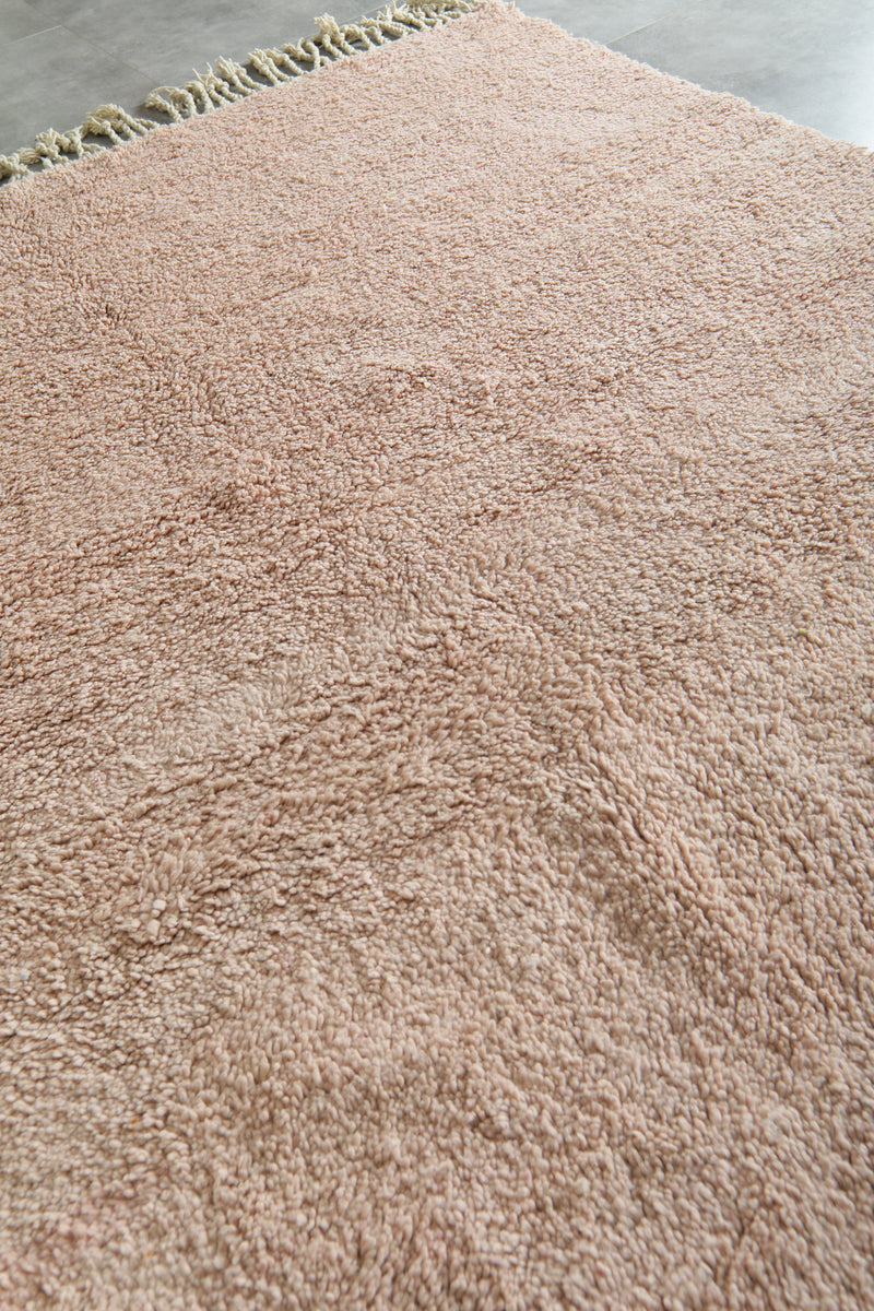 Minimalist pink Moroccan beni ourain rug - Handmade wool carpet - 7.6 ft x 8.5 ft