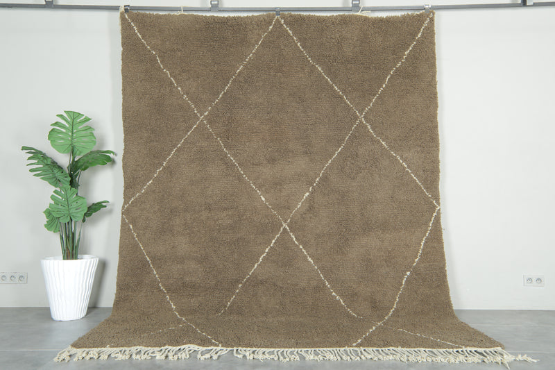 Moroccan beni ourain rug - Textured brown wool with white diamond lattice - 8.2 ft x 10.2 ft