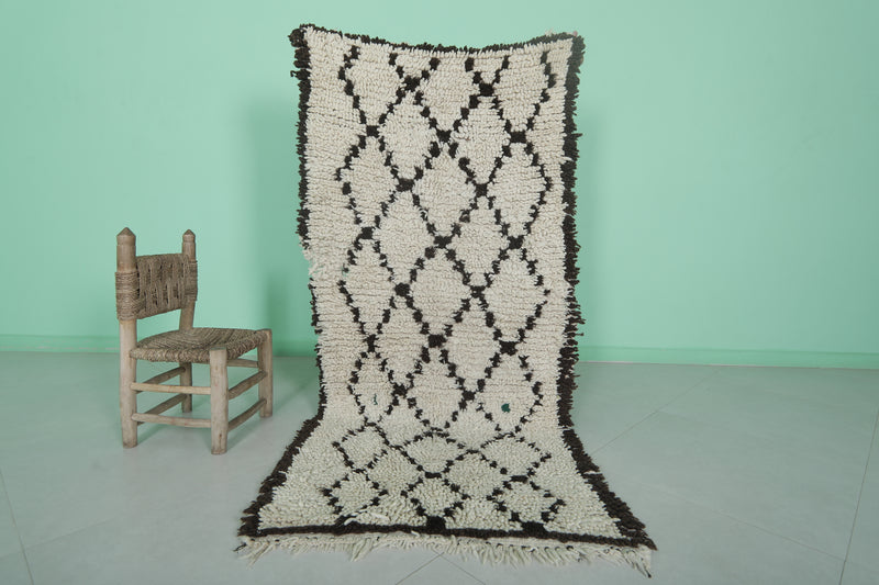 Handwoven Moroccan Rug - 2.9 X 6.2 Feet | Berber Wool Carpet - Boucherouite Rugs