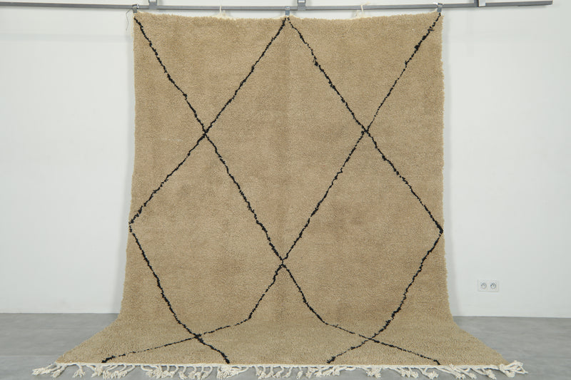 Moroccan beni ourain rug - Beige wool with black diamond pattern - 7.5 ft x 10.4 ft