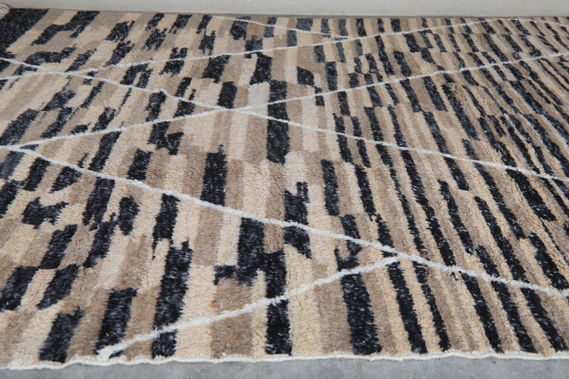 Beni ourain Moroccan rug - 8.3 x 11.9 ft | Handwoven modern design - Beni ourain rugs