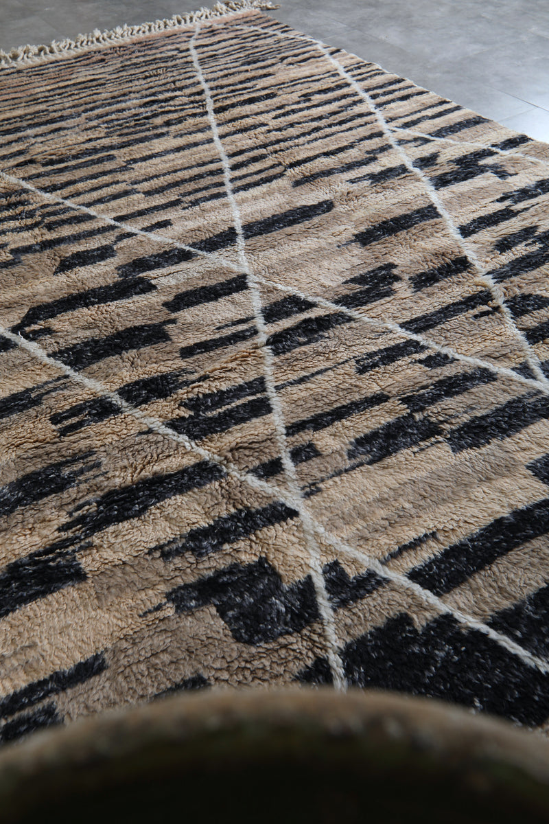 Beni ourain Moroccan rug - 8.3 x 11.9 ft | Handwoven modern design - Beni ourain rugs