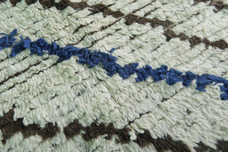 Moroccan Berber Rug - 4.1 x 6.3 ft Handwoven Striped Pattern - Boucherouite Rugs