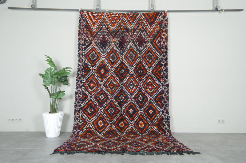 Geomettric Moroccan rug 6 ft x 11 ft - Handmade
