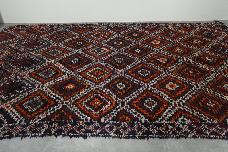 Geomettric Moroccan rug 6 ft x 11 ft - Handmade