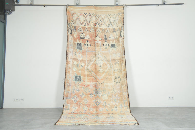 Beige geometric Moroccan rug - 5.4 ft x 12.3 ft - Handwoven wool rug