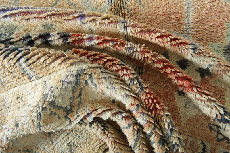 Beige geometric Moroccan rug - 5.4 ft x 12.3 ft - Handwoven wool rug