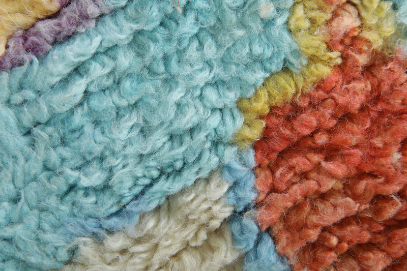 Moroccan rug with geometric design 4.8 ft x 8.4 ft - Handmade - moroccan rug