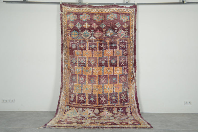 Handmade Moroccan rug 5.9 ft x 10.9 ft