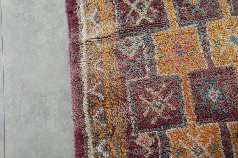 Handmade Moroccan rug 5.9 ft x 10.9 ft