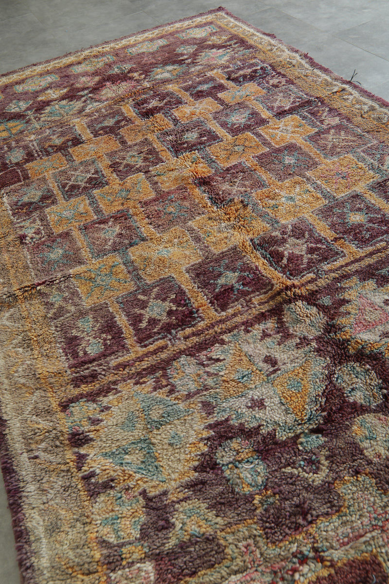 Handmade Moroccan rug 5.9 ft x 10.9 ft