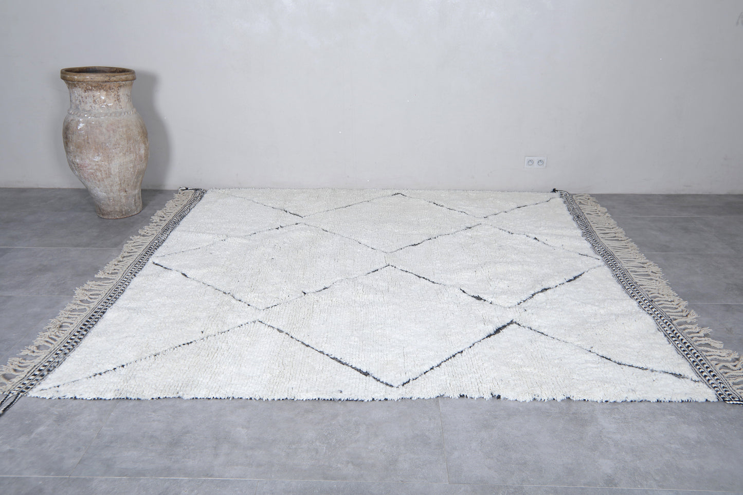 Moroccan rug 8.2 X 9 Feet - Beni ourain rugs