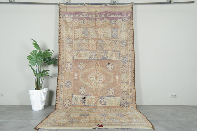 Geometric Moroccan rug 5.8 feet x 11.3 feet - Handmade
