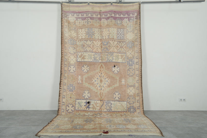 Geometric Moroccan rug 5.8 feet x 11.3 feet - Handmade