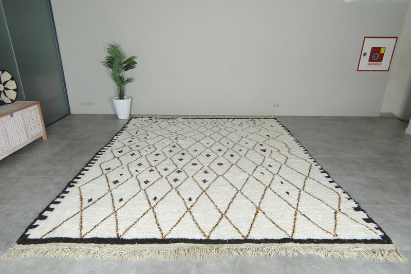 White Moroccan wool rug with geometric design - 10.3 ft x 12.4 ft