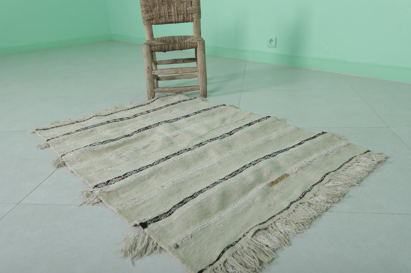 Small Moroccan Wedding Blanket Rug - 2.6 FT X 3.9 FT | Handwoven Elegance - Wedding blanket