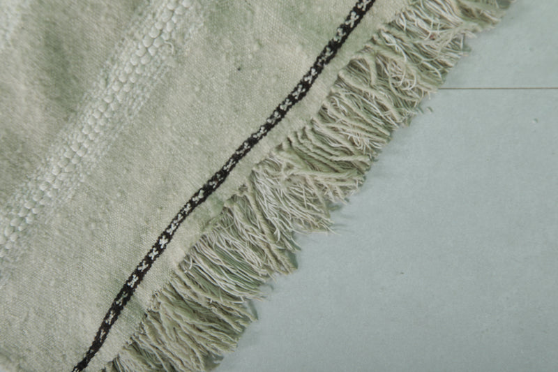 Small Moroccan Wedding Blanket Rug - 2.6 FT X 3.9 FT | Handwoven Elegance - Wedding blanket