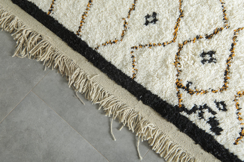 White Moroccan wool rug with geometric design - 10.3 ft x 12.4 ft