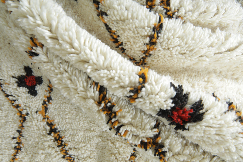 White Moroccan wool rug with geometric design - 10.3 ft x 12.4 ft