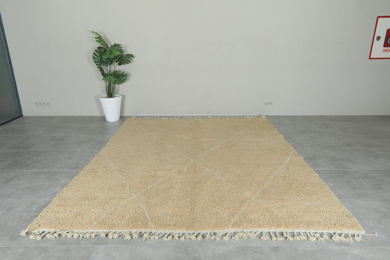 Beige Moroccan beni ourain rug with white lines - 8.2 ft x 10.1 ft