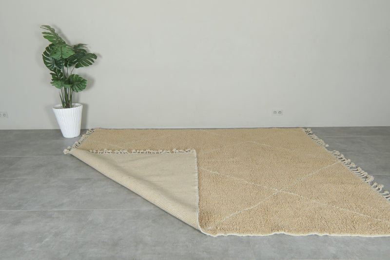 Beige Moroccan beni ourain rug with white lines - 8.2 ft x 10.1 ft