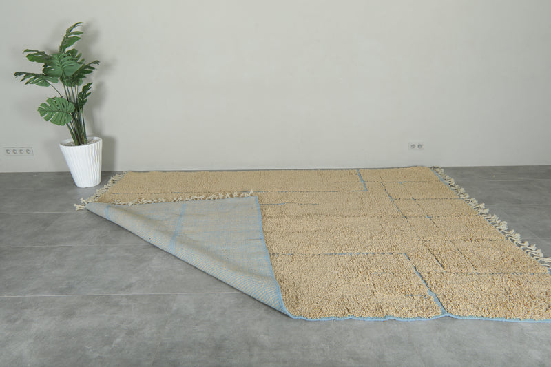 Beige Moroccan wool rug with blue lines - 8 ft x 10.5 ft