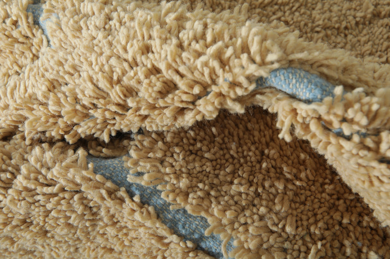 Beige Moroccan wool rug with blue lines - 8 ft x 10.5 ft