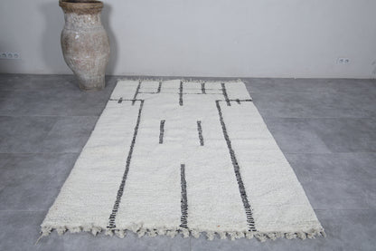 Moroccan beni ourain rug 5.1 X 7.3 Feet