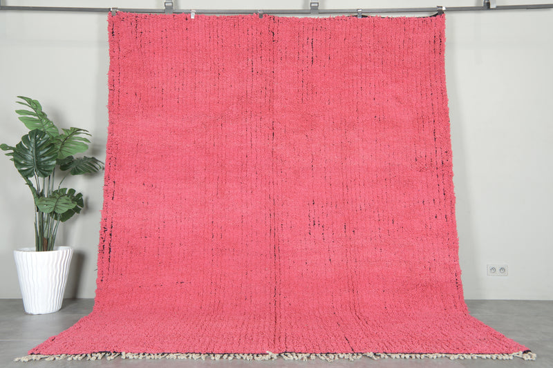 Pink & black minimalist Moroccan rug - 8.4 ft x 10.4 ft