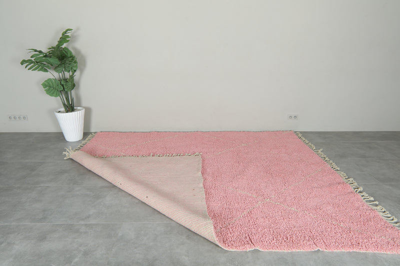 Pink Moroccan beni ourain rug with beige diamond design - 8.3 ft x 9.8 ft