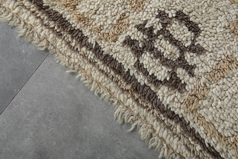 Berber Moroccan area rug 2.7 X 4.9 FT Wool rug - Azilal rugs