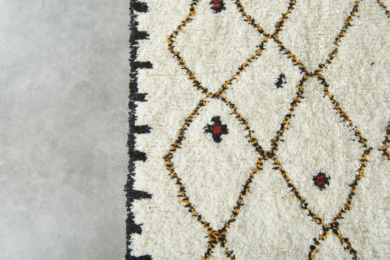 White geometric Moroccan wool rug - 7.3 ft x 12.5 ft