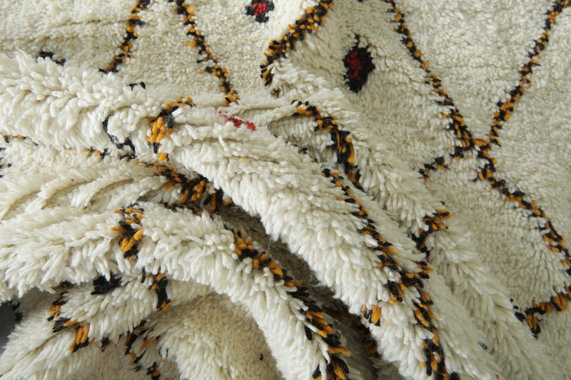 White geometric Moroccan wool rug - 7.3 ft x 12.5 ft
