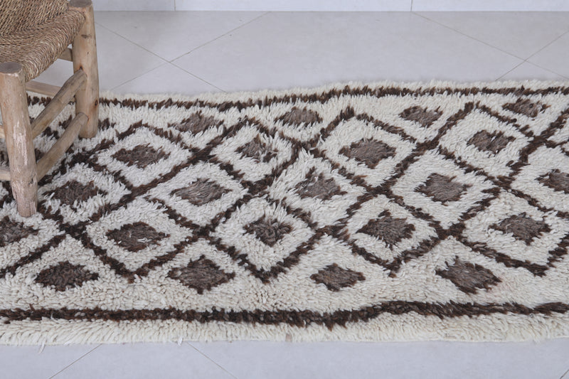 Moroccan Berber Rug with Brown Diamond Pattern - 2.5 X 5.4 Feet - Boucherouite Rugs