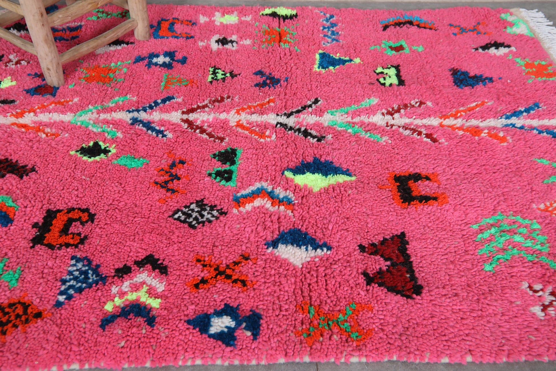 Moroccan rug 3.8 X 5.1 Feet - Azilal rugs