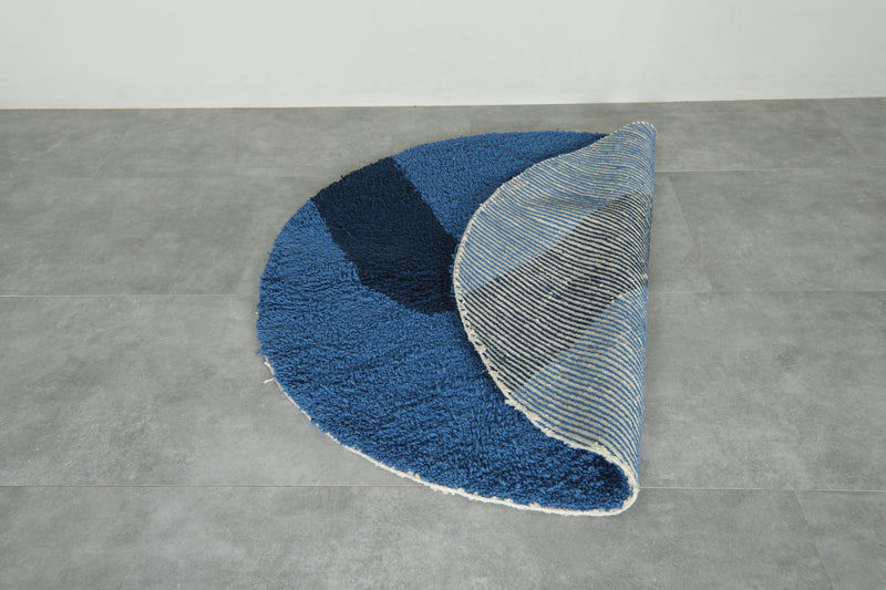 Round Moroccan rug - Blue base with navy abstract accents - 5 FT