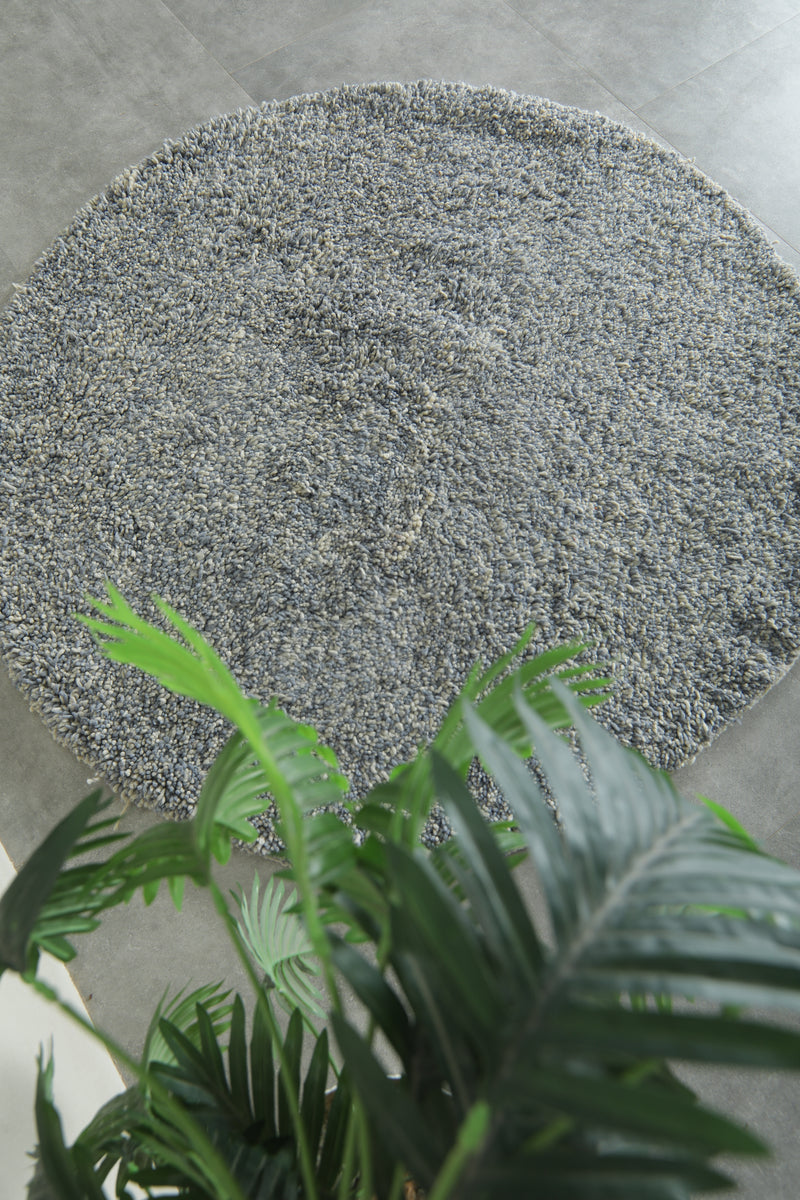 Round Moroccan shag rug in gray & white - 5 FT