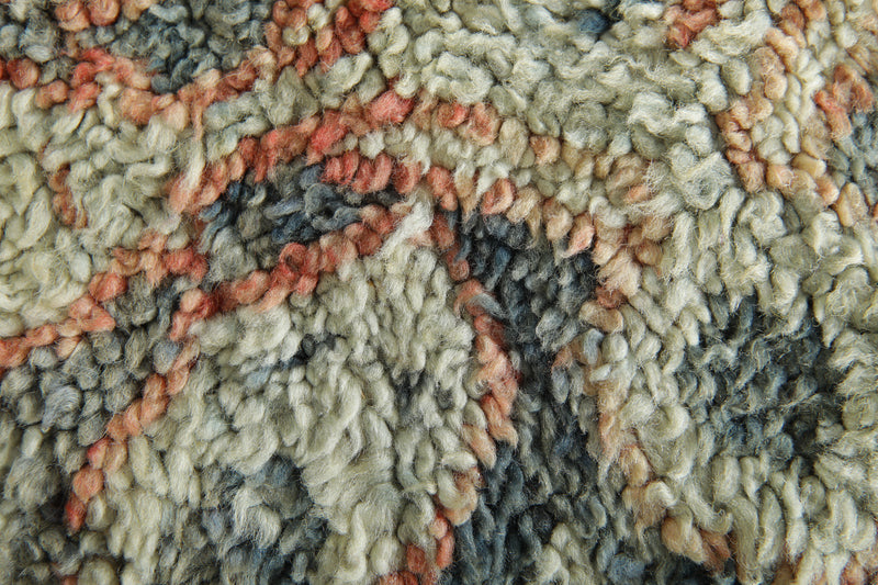 Round Moroccan Wool Rug 6 Feet – Vintage Floral Pattern