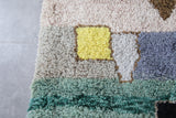 Contemporary Moroccan rug 5.6 X 7.7 Feet