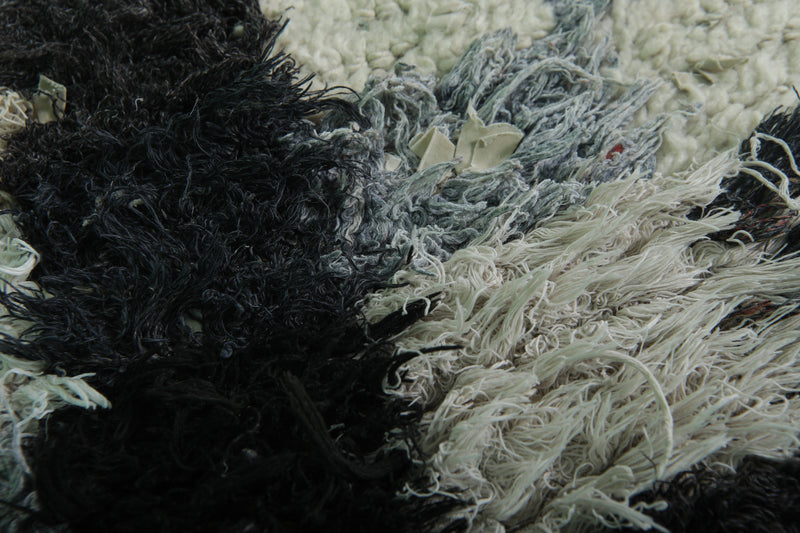 Moroccan Berber Rug – 2.1 x 5.9 Feet – Checkered Handwoven Design - Boucherouite Rugs