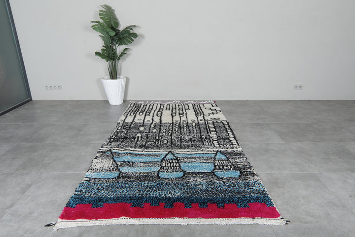 Colorful Moroccan rug 4.8 FT X 8.8 FT -