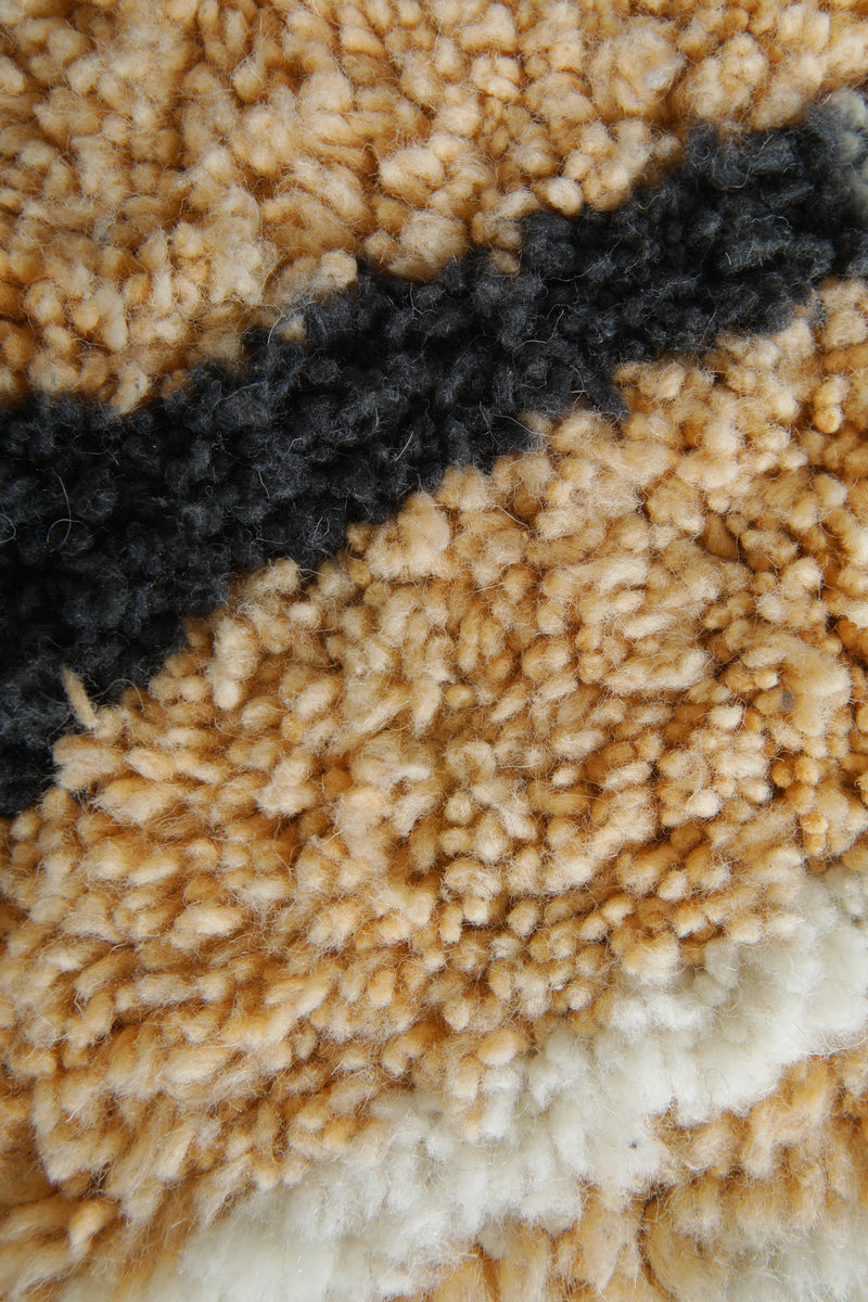 Colorful Moroccan rug  7.5 ft x 11 ft - Handmade