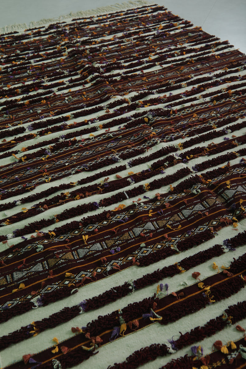 Long Moroccan Wedding Rug - 5.4 FT x 10 FT | Handwoven Berber Design - Wedding blanket