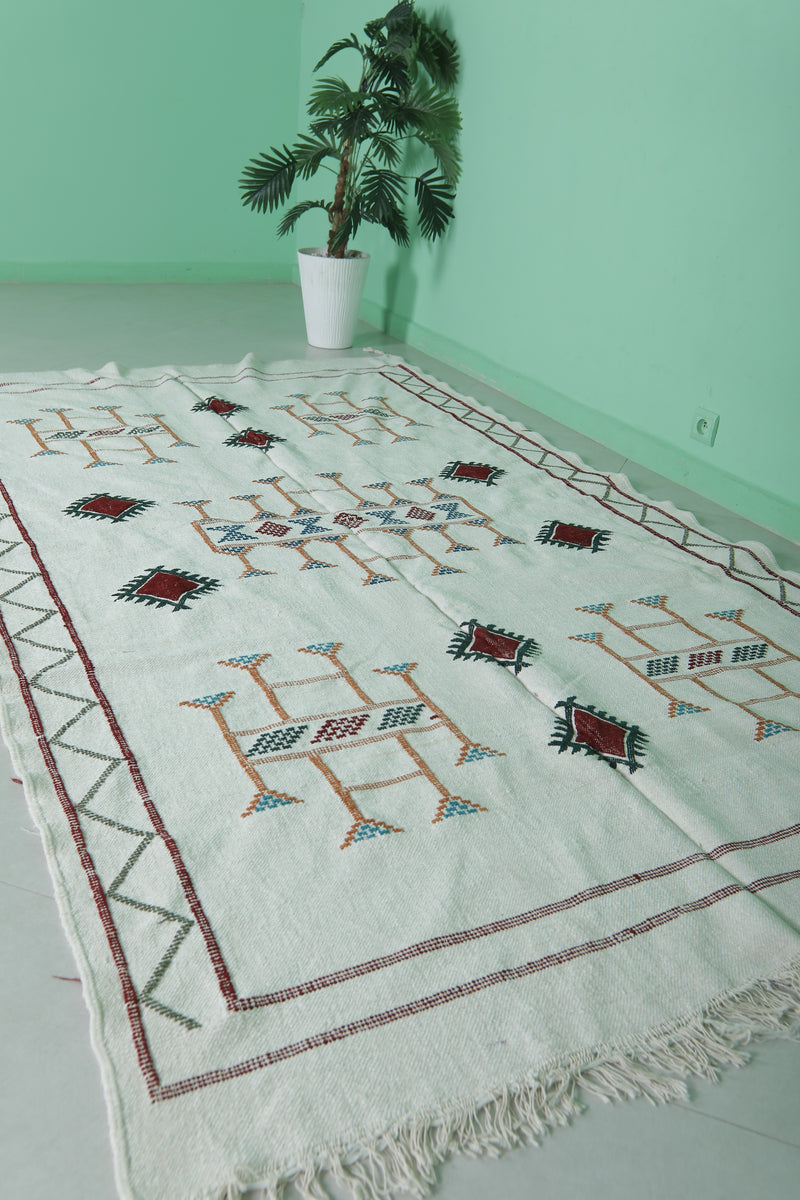 Moroccan Handwoven Kilim Rug 5.2 FT x 9.5 FT - Elegant Geometric Design - Handwoven Kilim